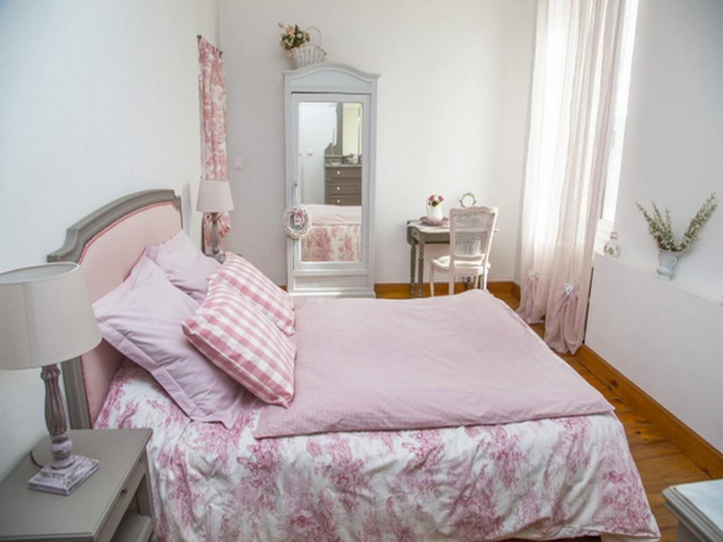Hotel Domaine Saint Dominique Seillons-Source-d'Argens Habitación foto